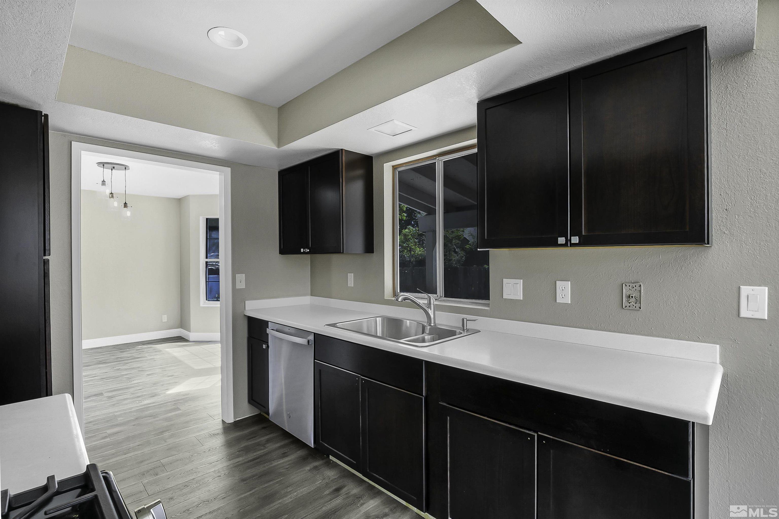 2523 Pinebrook Drive Carson City, NV 89701 - Photo 5 of 21 Photo 6