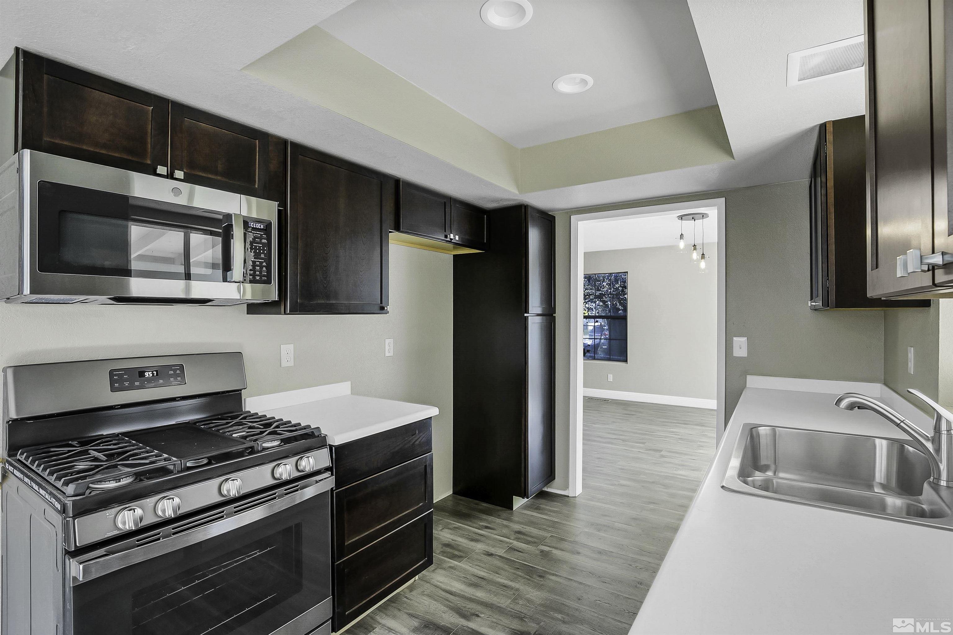 2523 Pinebrook Drive Carson City, NV 89701 - Photo 6 of 21 Photo 7