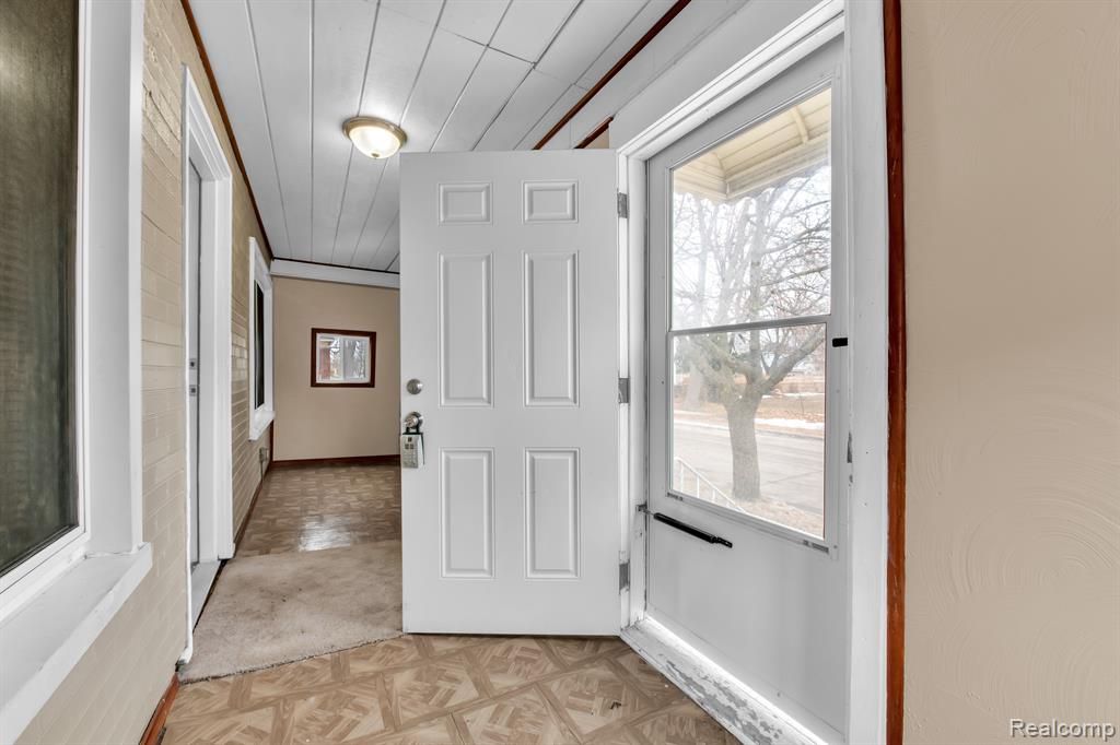 955 Coolidge Highway River Rouge, MI 48218 - Photo 9 of 17