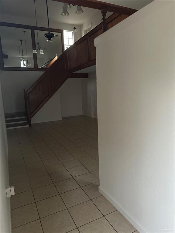 12517 North Taylor Road Mission, TX 78573 - Photo 5 of 22 a view of entryway and stairs