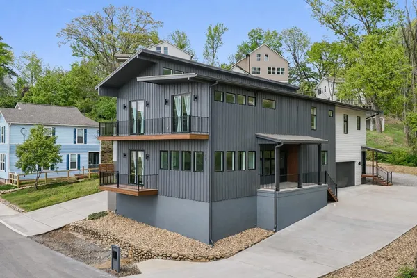 $1,000,000 | 509 Eaves Place, Chattanooga, TN 37405