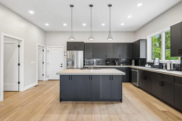 $1,000,000 | 509 Eaves Place, Chattanooga, TN 37405