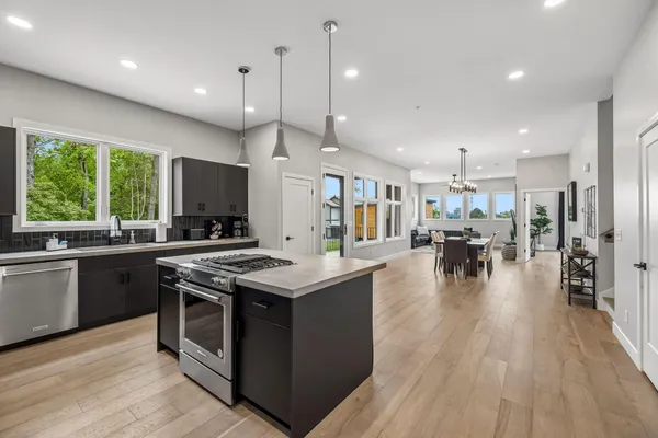 $1,000,000 | 509 Eaves Place, Chattanooga, TN 37405