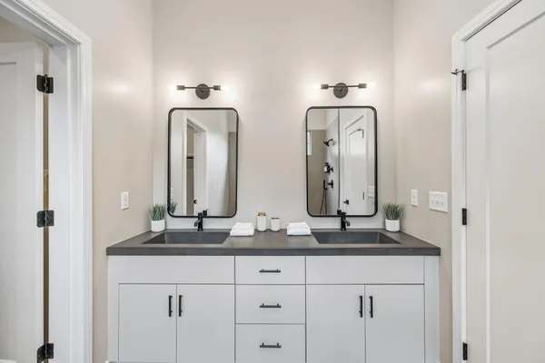 $1,000,000 | 509 Eaves Place, Chattanooga, TN 37405