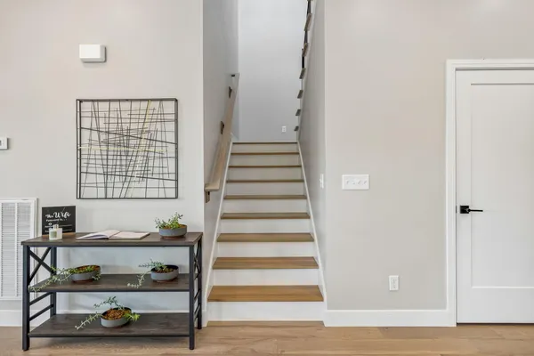 $1,000,000 | 509 Eaves Place, Chattanooga, TN 37405
