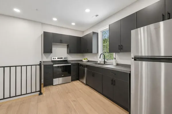 $1,000,000 | 509 Eaves Place, Chattanooga, TN 37405