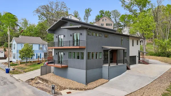 $1,000,000 | 509 Eaves Place, Chattanooga, TN 37405