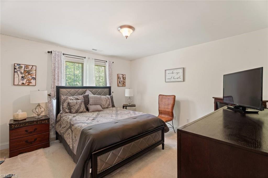 6065 Providence Church Road Winston-Salem, NC 27105 - Photo 23 of 27