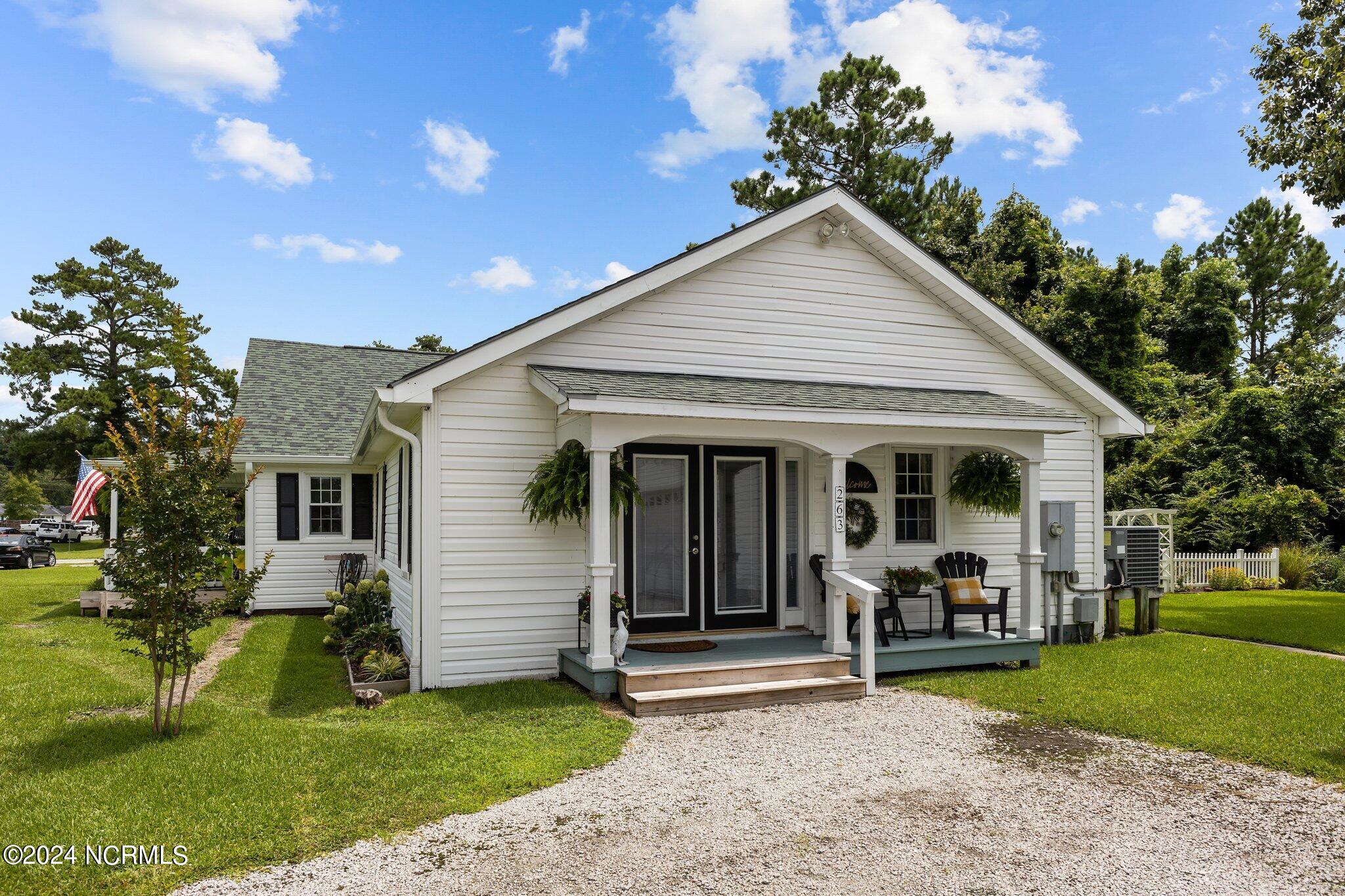 263 Core Creek Road Beaufort, NC 28516 - Photo 28 of 55 porch entrance for the bungalow guests.
