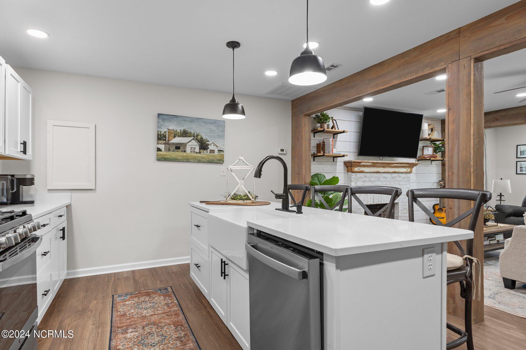 263 Core Creek Road Beaufort, NC 28516 - Photo 8 of 55 farmhouse kitchen
