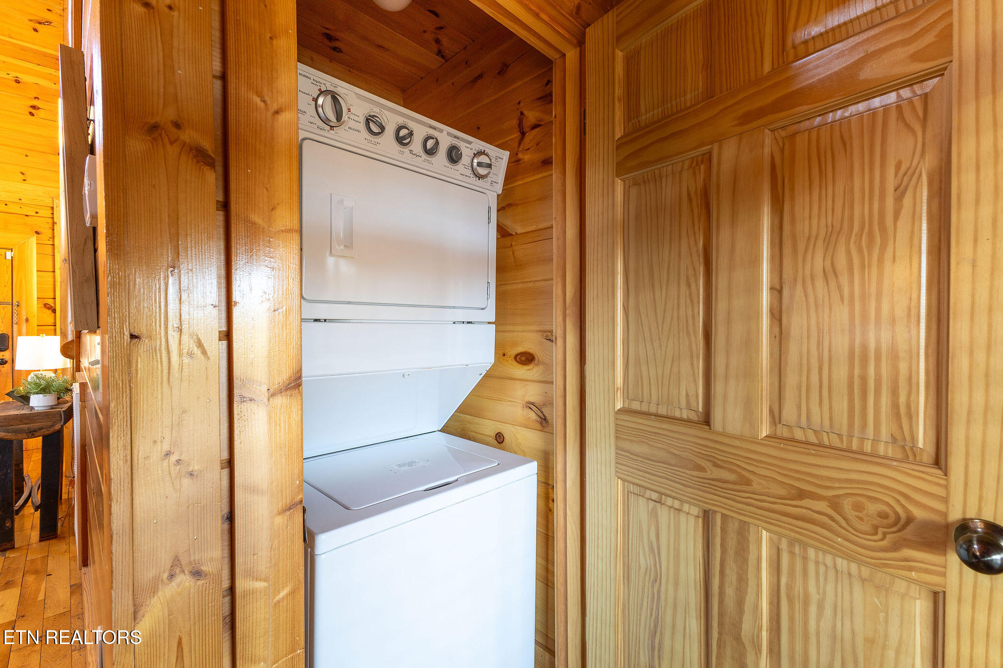 2004 Cougar Crossing Way Sevierville, TN 37876 - Photo 15 of 45 IMG_8432-HDR