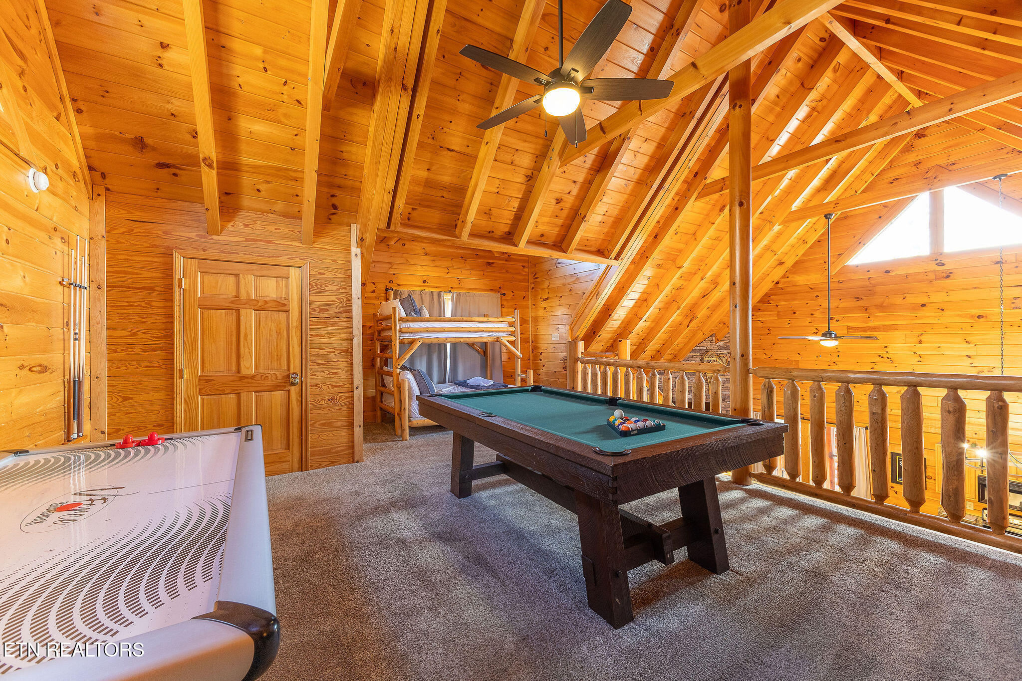 2004 Cougar Crossing Way Sevierville, TN 37876 - Photo 23 of 45 IMG_8519-HDR