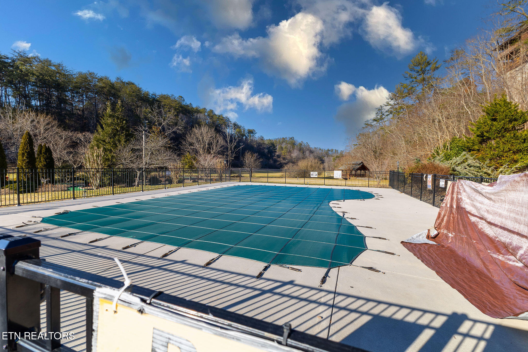 2004 Cougar Crossing Way Sevierville, TN 37876 - Photo 40 of 45 IMG_8882-HDR-Edit