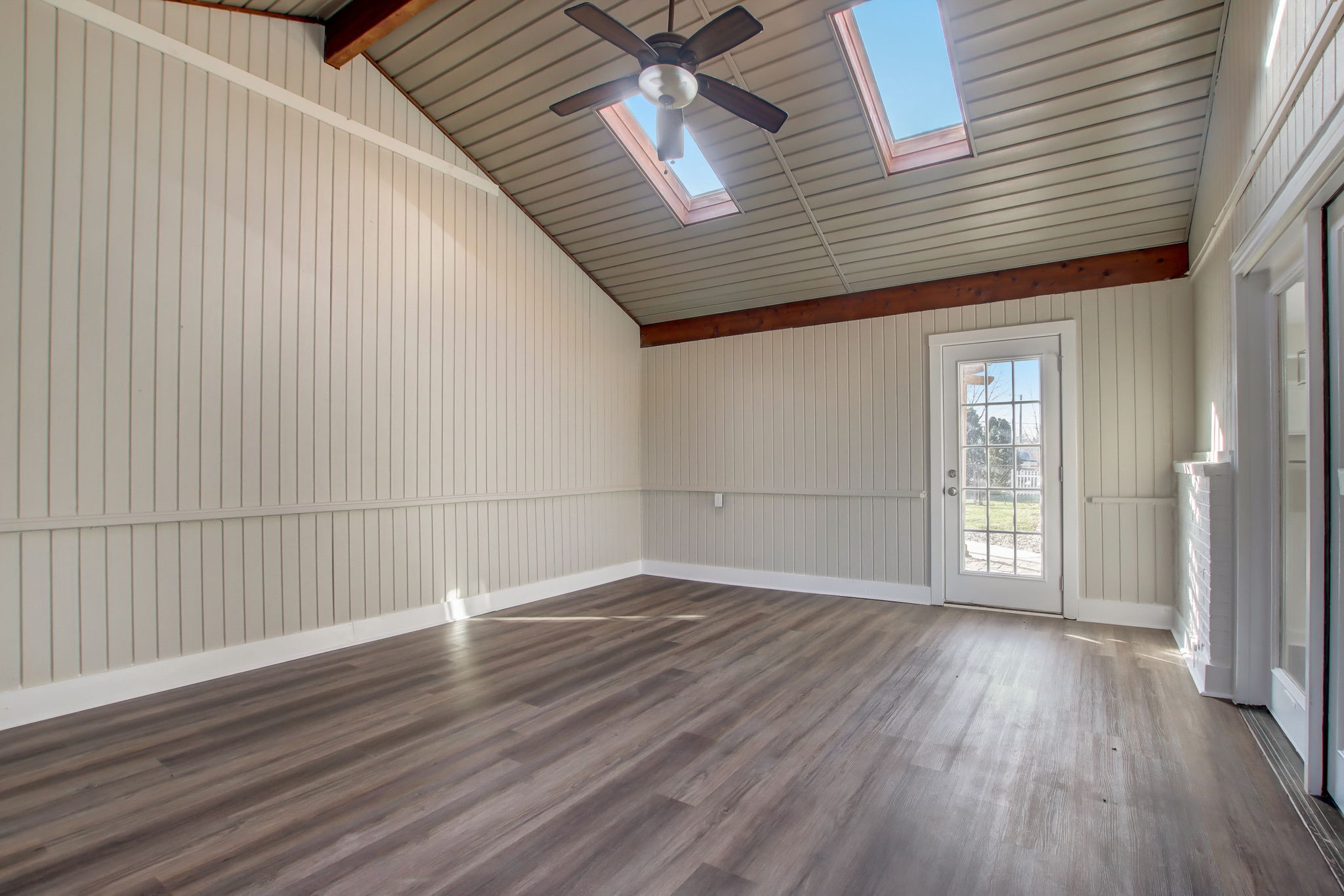 2016 Tartan Road Anderson, IN 46012 - Photo 4 of 17 Gallery Image 4