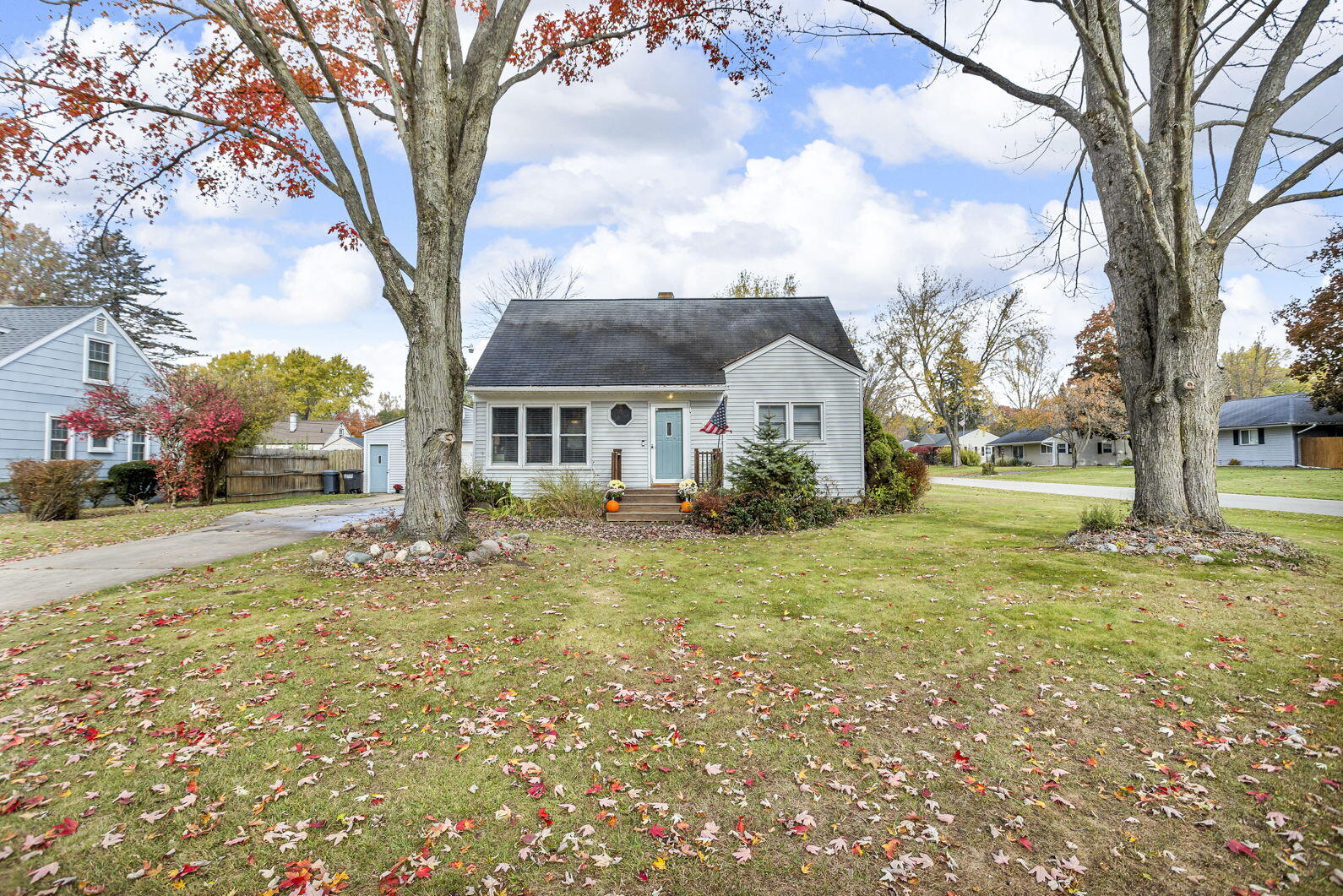 1880 South Argus Court Jackson, MI 49203 - Photo 1 of 26 1-web-or-mls-0N0A7594