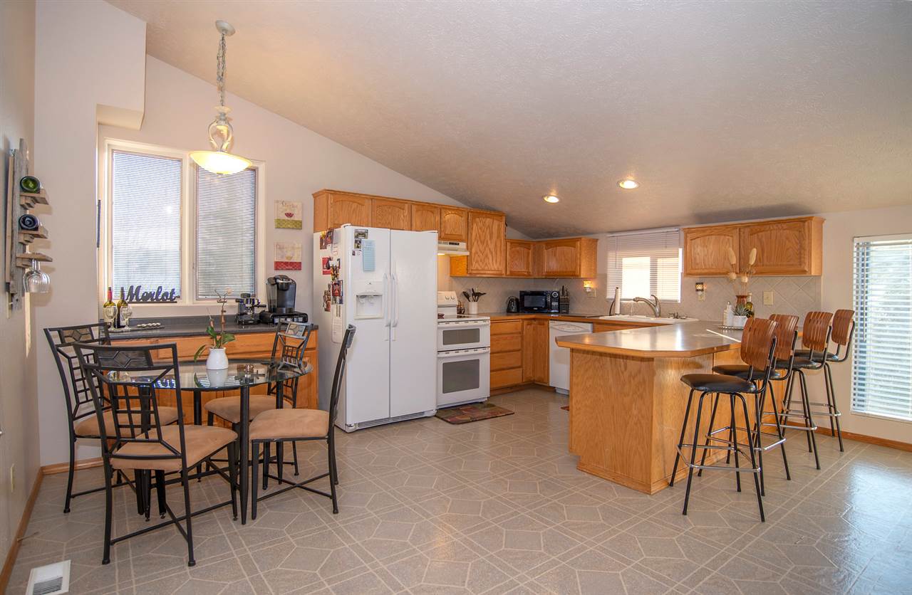 2120 South Sunrise Road Spokane Valley, WA 99206 - Photo 14 of 20 Gallery Image 14