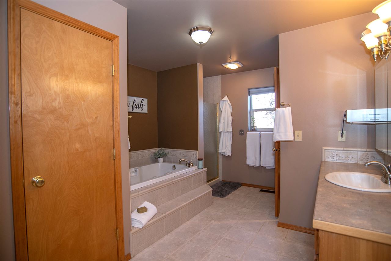 2120 South Sunrise Road Spokane Valley, WA 99206 - Photo 9 of 20 Gallery Image 9