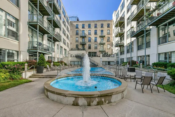 $349,900 | 940 Monroe Avenue Northwest, Unit 338, Grand Rapids, MI 49503