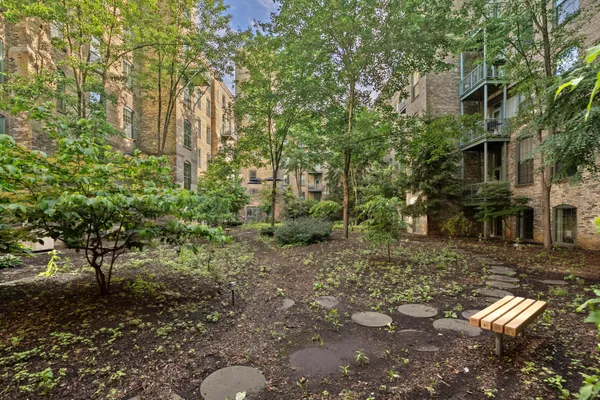 $349,900 | 940 Monroe Avenue Northwest, Unit 338, Grand Rapids, MI 49503