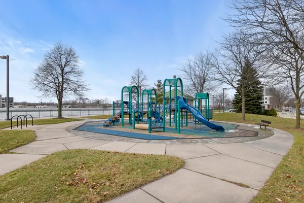 $349,900 | 940 Monroe Avenue Northwest, Unit 338, Grand Rapids, MI 49503