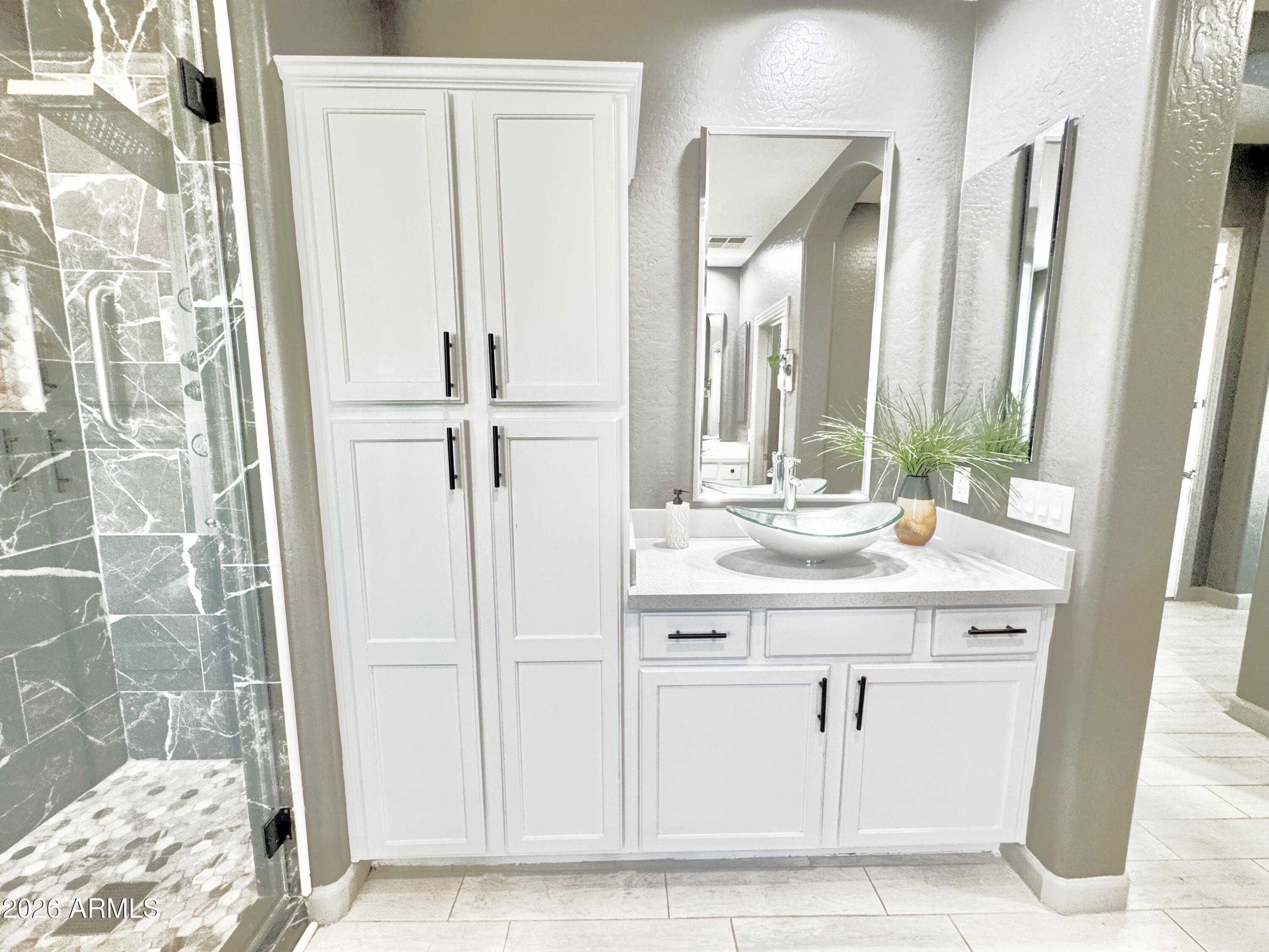 3467 North Hooper Street Buckeye, AZ 85396 - Photo 32 of 96 Master bath