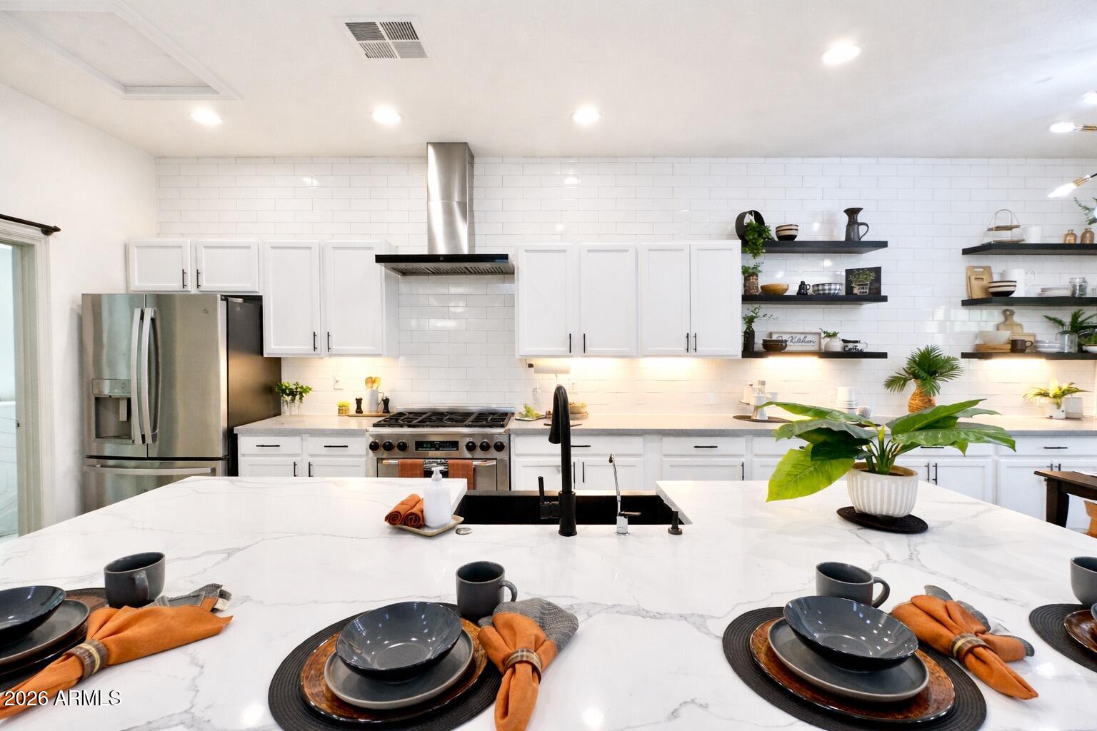 3467 North Hooper Street Buckeye, AZ 85396 - Photo 9 of 96 Quartz Countertops