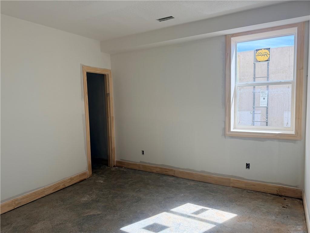 20804 Emerald Street Spring Hill, KS 66083 - Photo 16 of 52