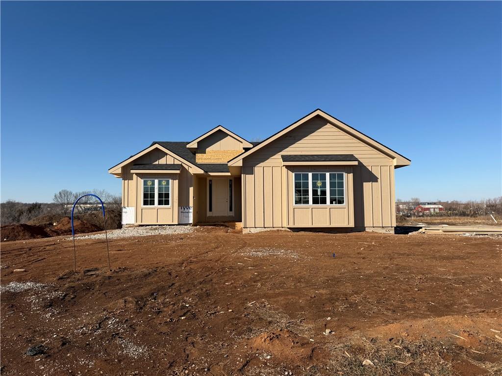 20804 Emerald Street Spring Hill, KS 66083 - Photo 2 of 55