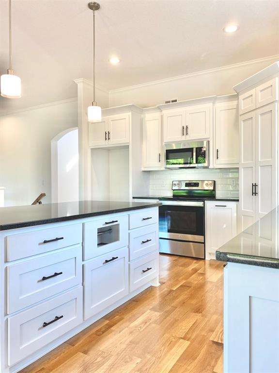 20804 Emerald Street Spring Hill, KS 66083 - Photo 34 of 55