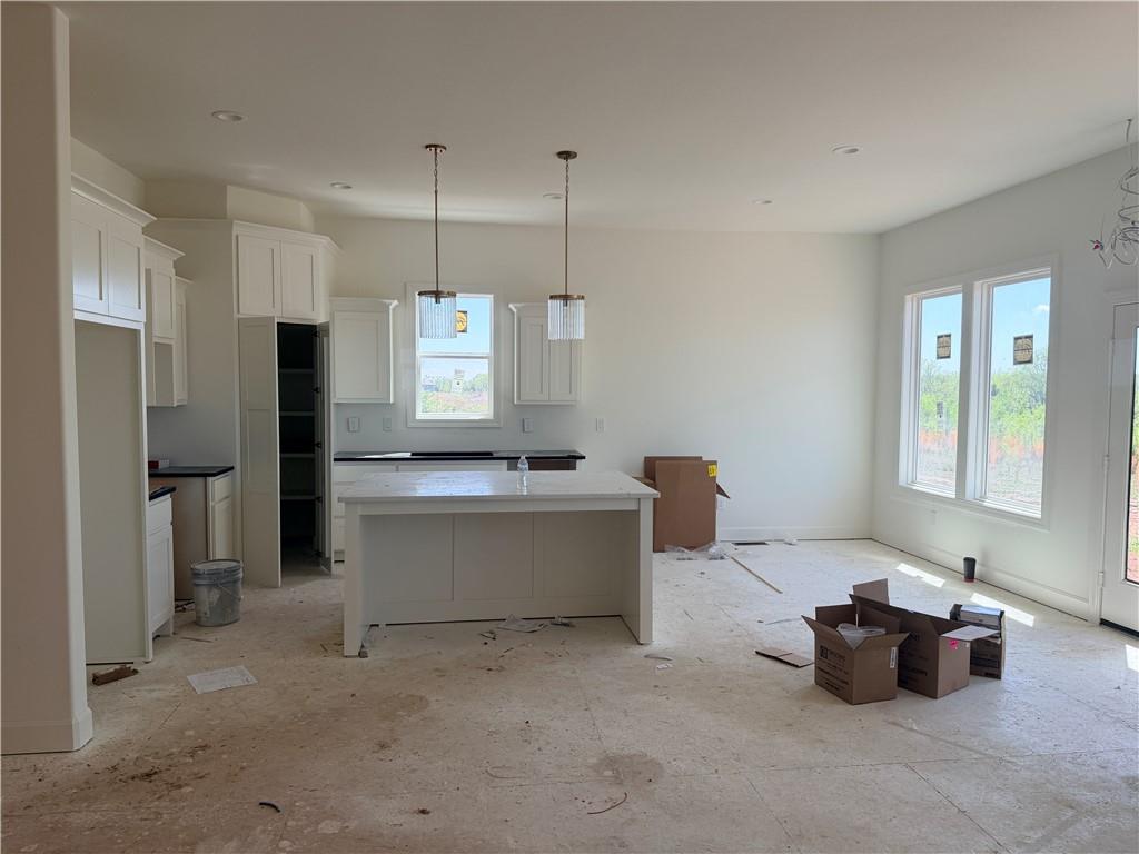 20804 Emerald Street Spring Hill, KS 66083 - Photo 6 of 61