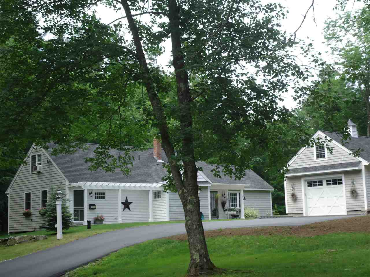 396 Derry Road Chester, NH 03036 - Photo 1 of 17