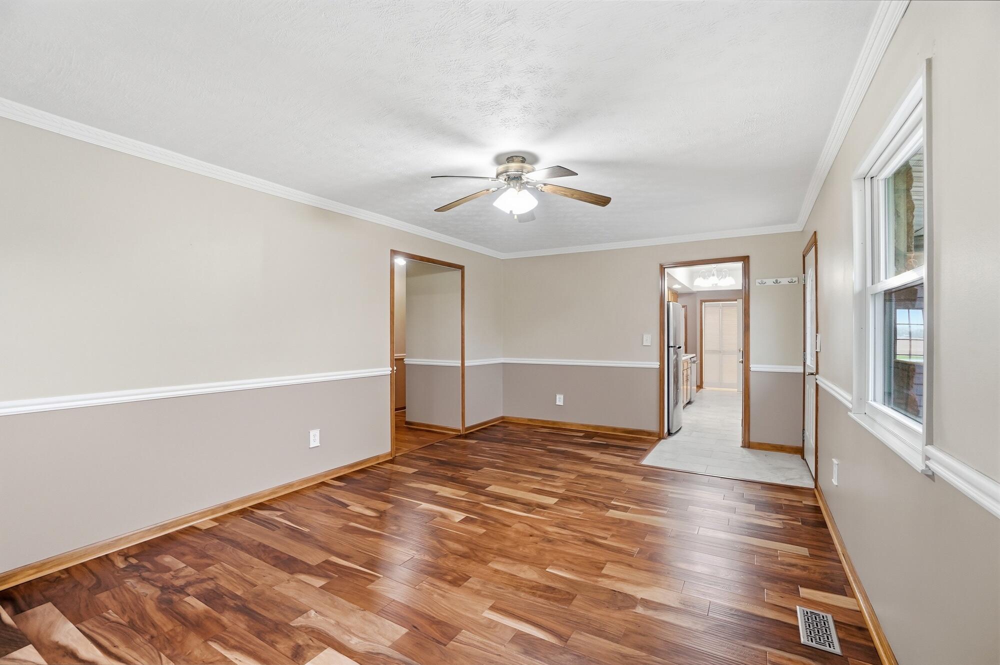 3715 Randee Lane Springfield, OH 45502 - Photo 8 of 46