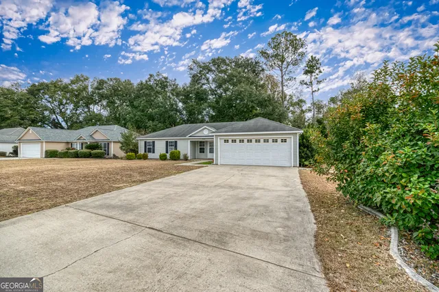 a view of residential houses