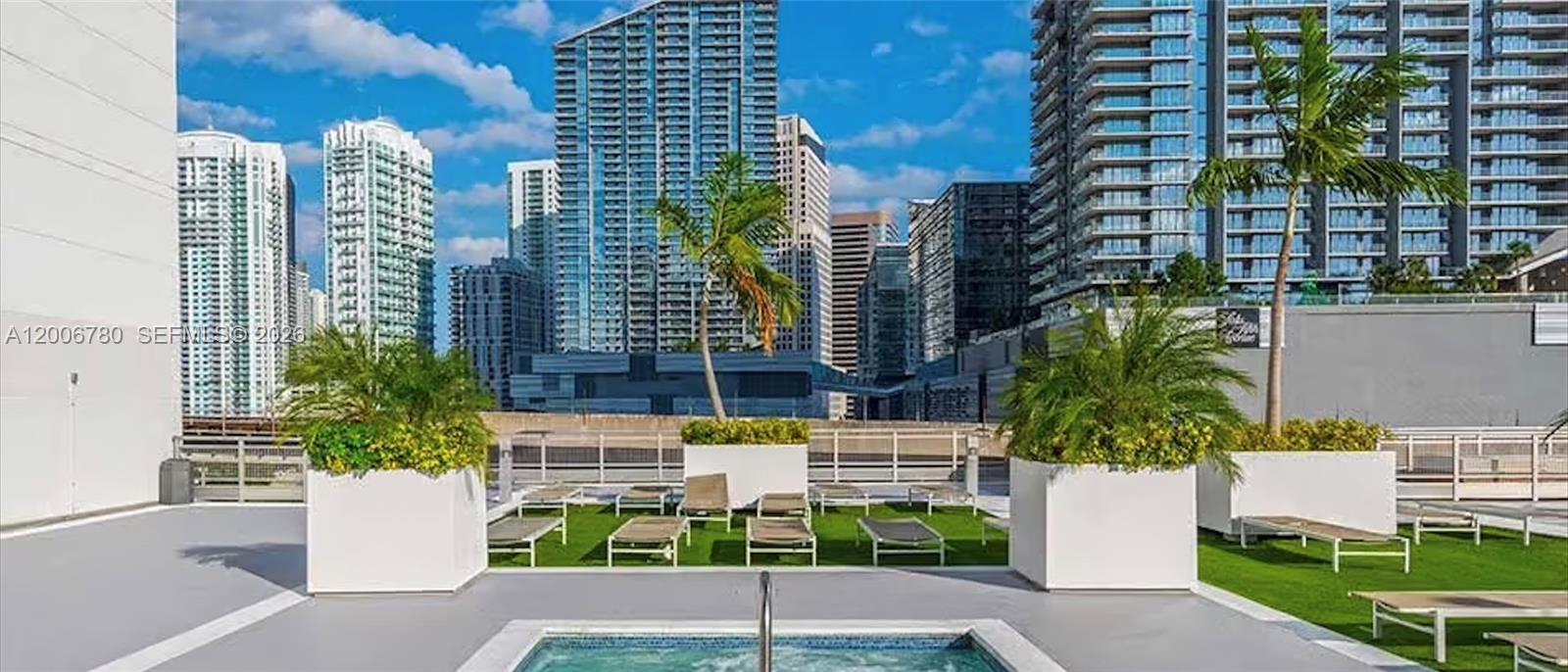 690 Southwest 1st Court, Unit PHI01 Miami, FL 33130 - Photo 26 of 28