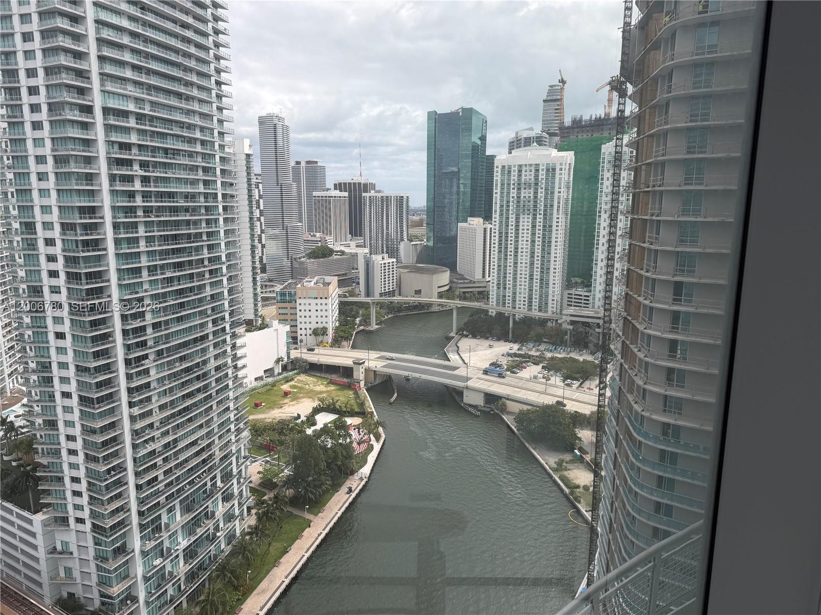 690 Southwest 1st Court, Unit PHI01 Miami, FL 33130 - Photo 6 of 28