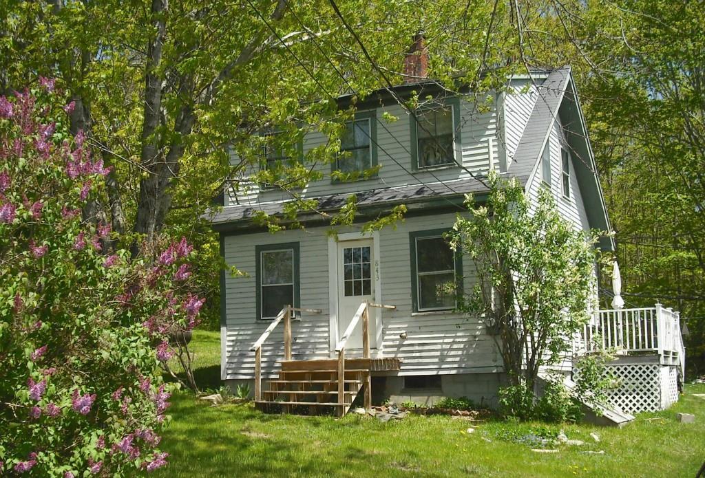843 Western Road Warren, ME 04864 - Photo 1 of 7 Photo