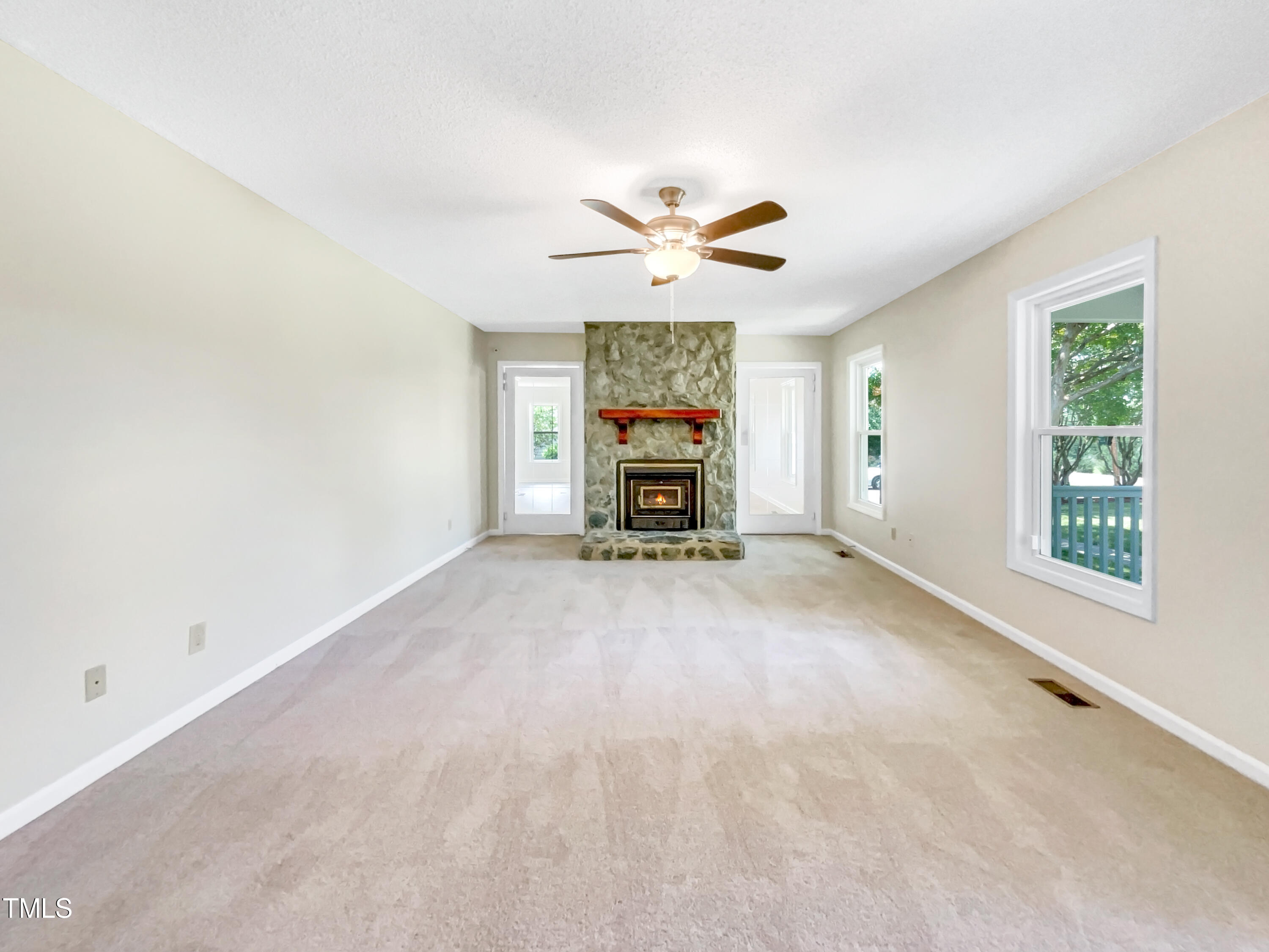 2020 Page Road Durham, NC 27703 - Photo 4 of 25 listing_3