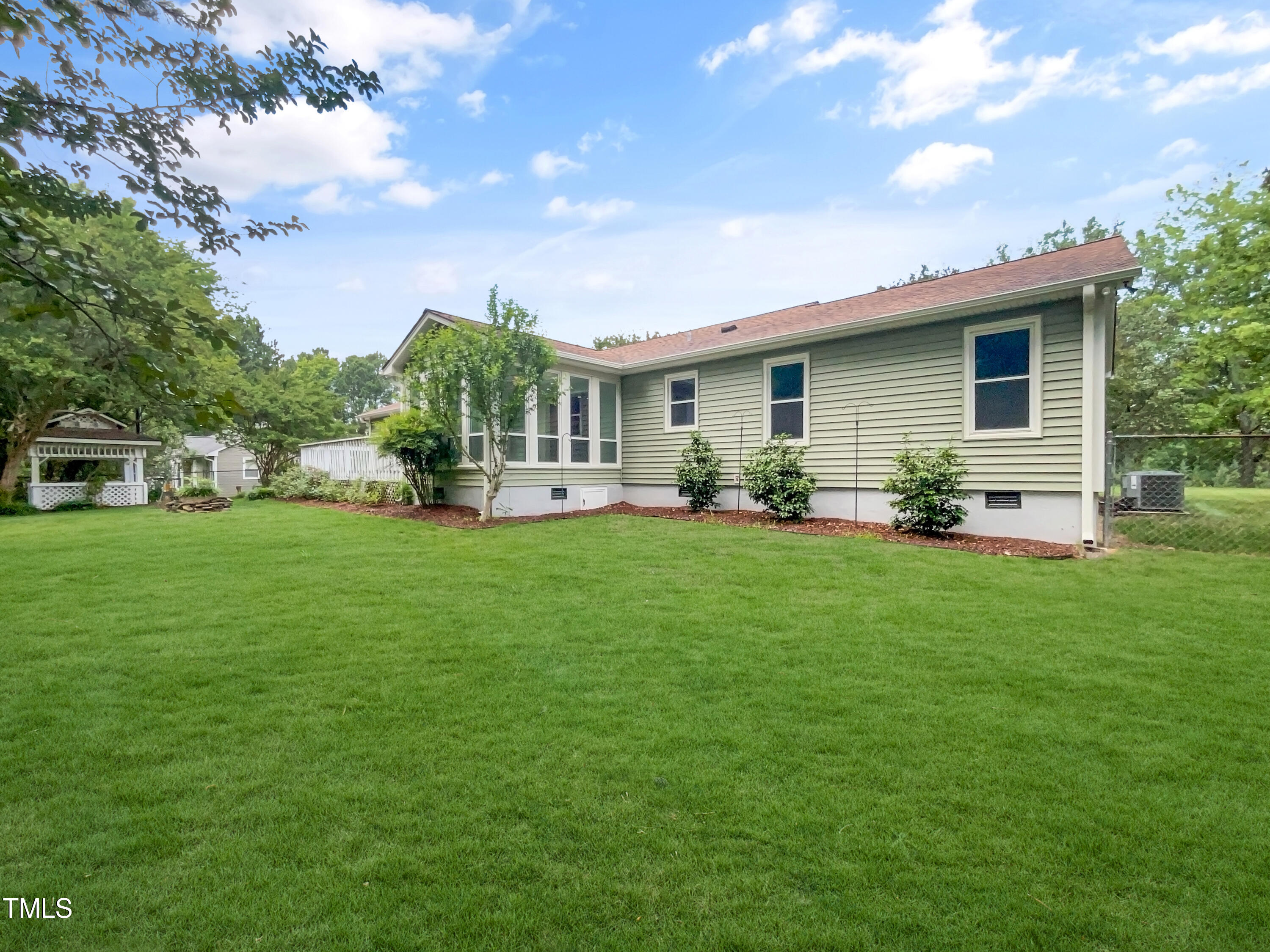 2020 Page Road Durham, NC 27703 - Photo 6 of 25 listing_5