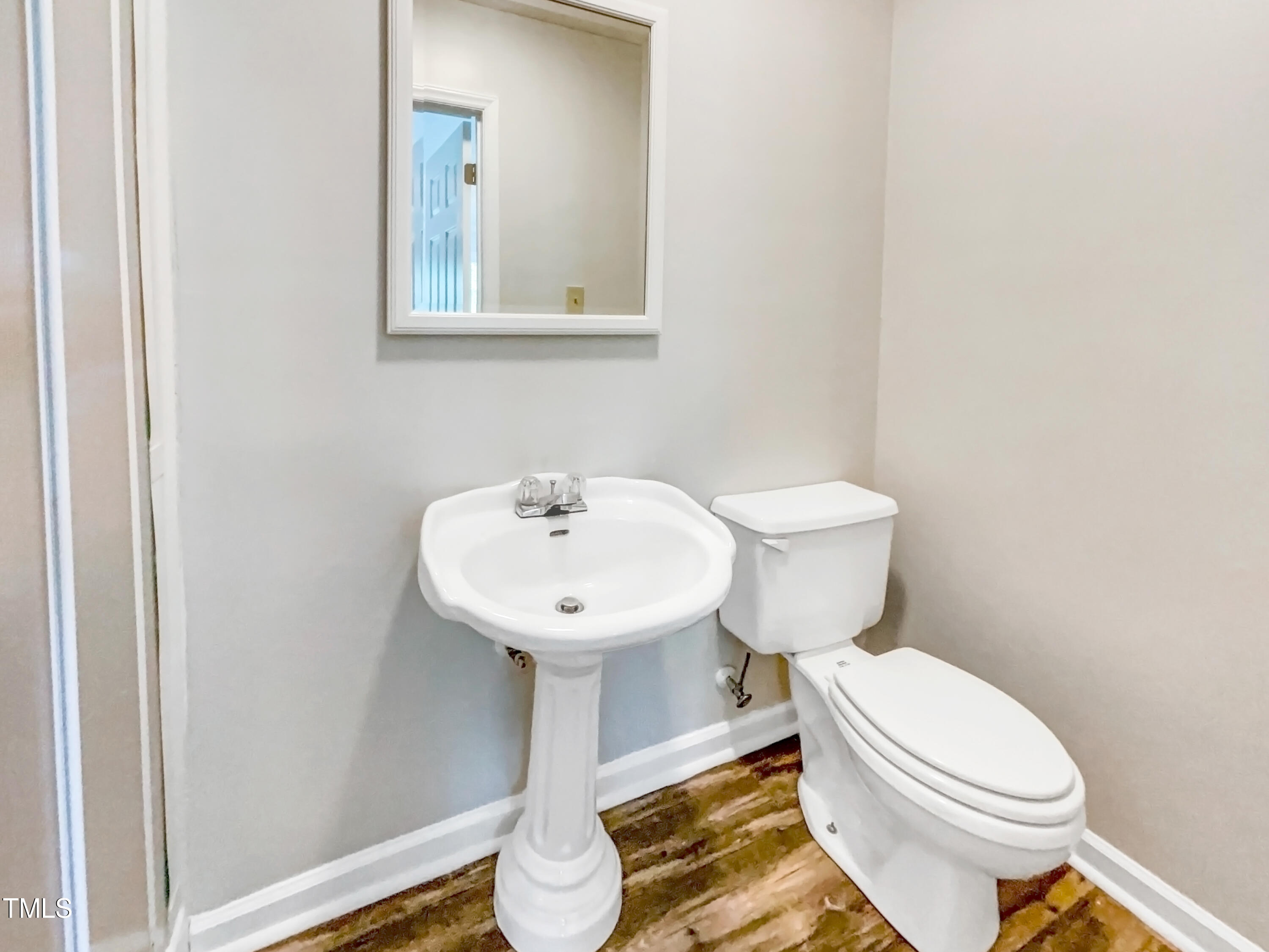 2020 Page Road Durham, NC 27703 - Photo 8 of 25 listing_7