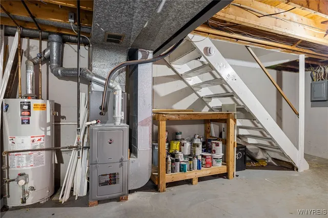 $319,900 | 142 Albert Drive, Lancaster, NY 14086