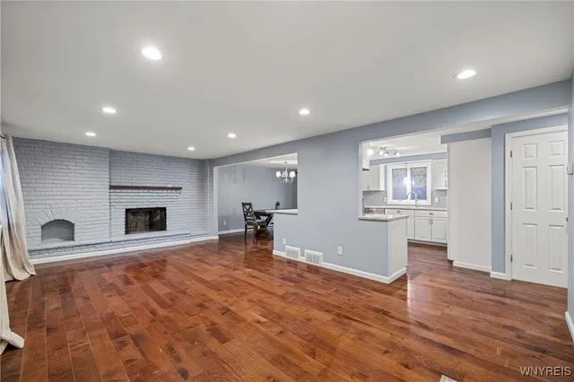 $319,900 | 142 Albert Drive, Lancaster, NY 14086