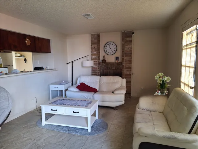 $475,000 | 1327 Brenda Lane, Humble, TX 77338