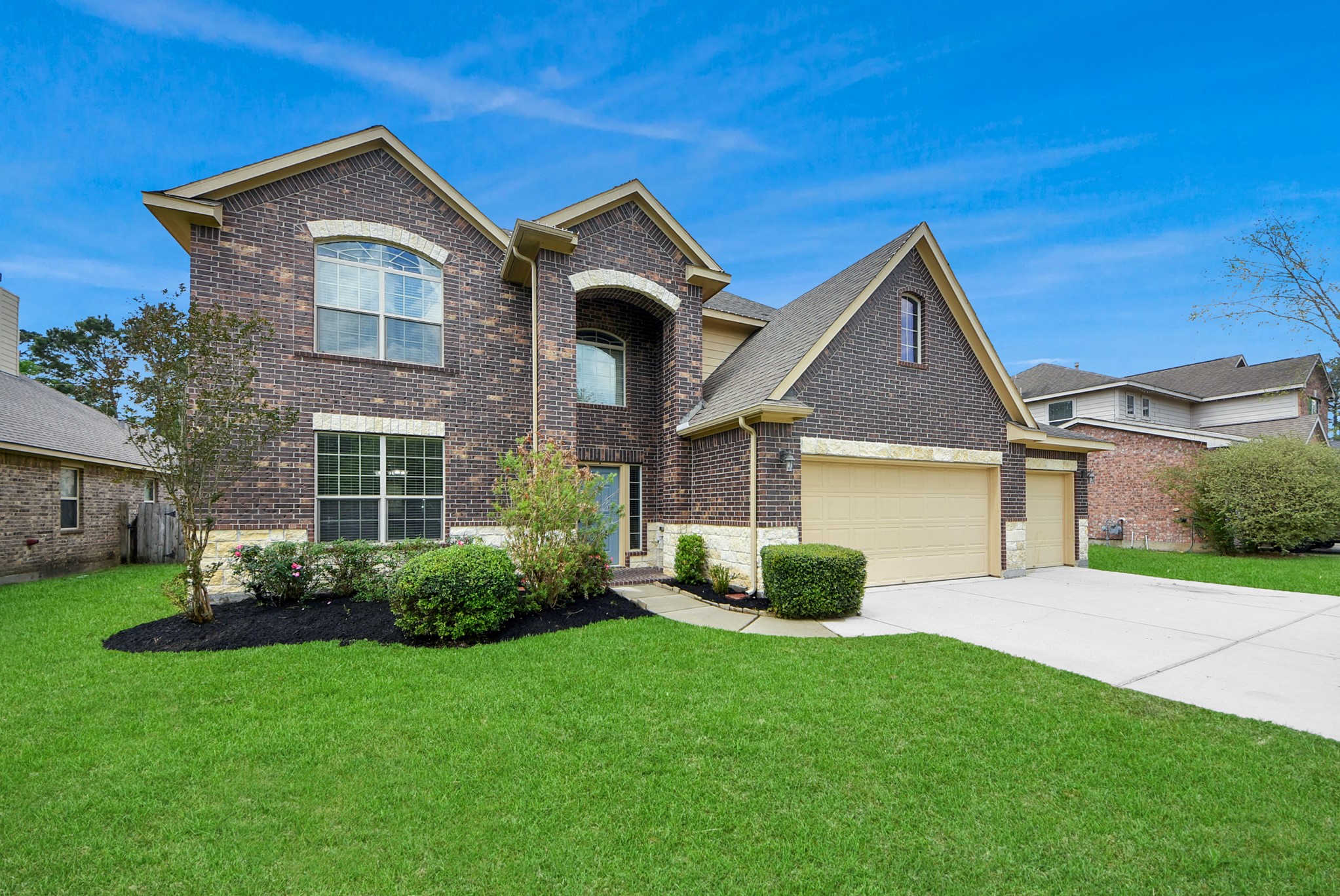 33227 Greenfield Forest Drive Spring, TX 77382 - Photo 2 of 50