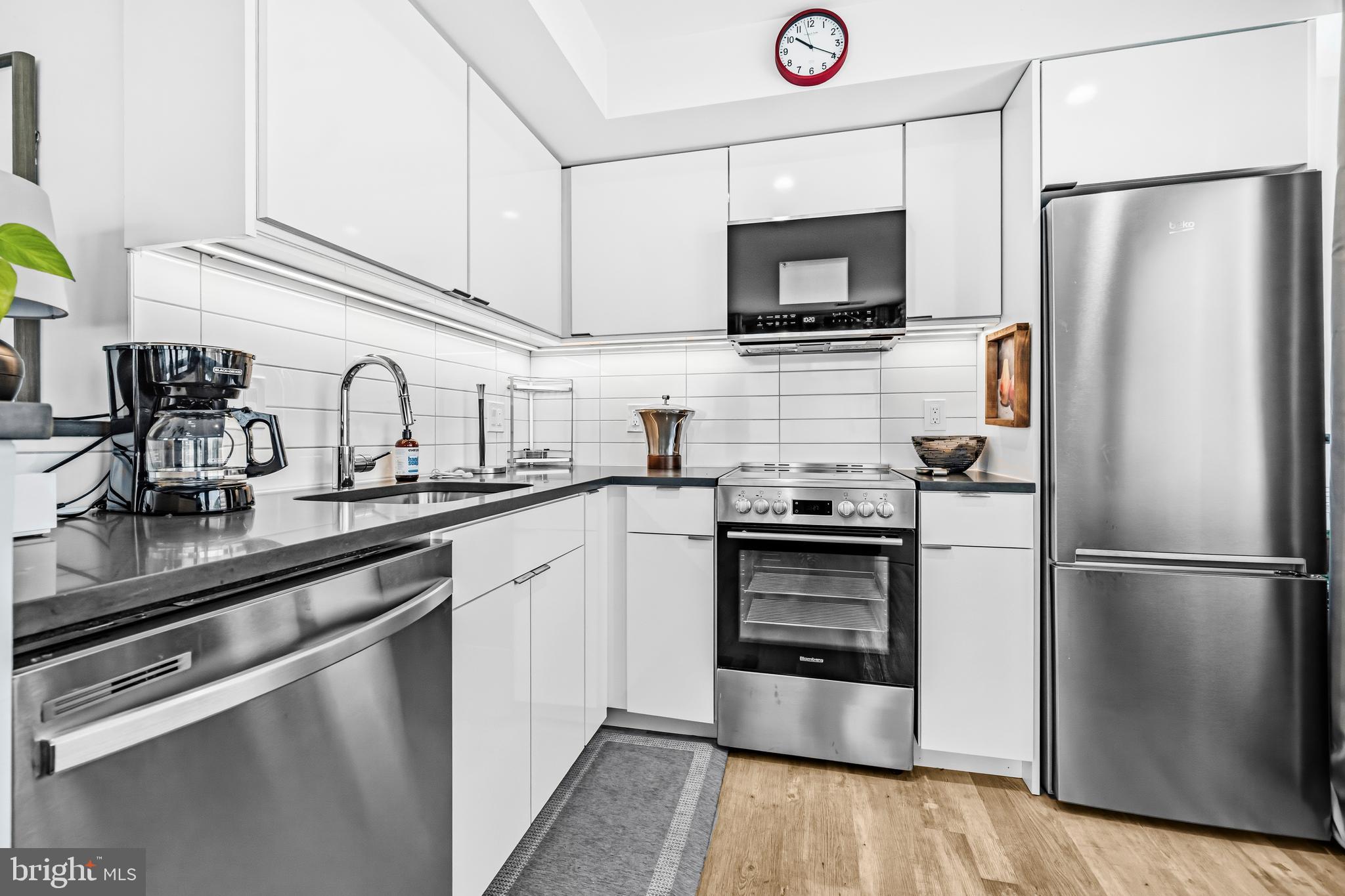 700 Roeder Road, Unit 403 Silver Spring, MD 20910 - Photo 17 of 42