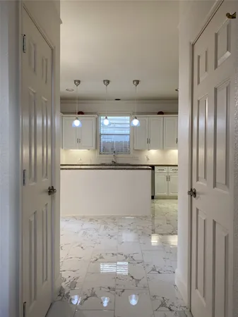 $2,995 | 2604 Hopkins Street, Unit 1/2, Houston, TX 77006