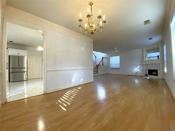 $2,995 | 2604 Hopkins Street, Unit 1/2, Houston, TX 77006