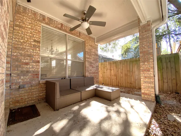 $2,995 | 2604 Hopkins Street, Unit 1/2, Houston, TX 77006