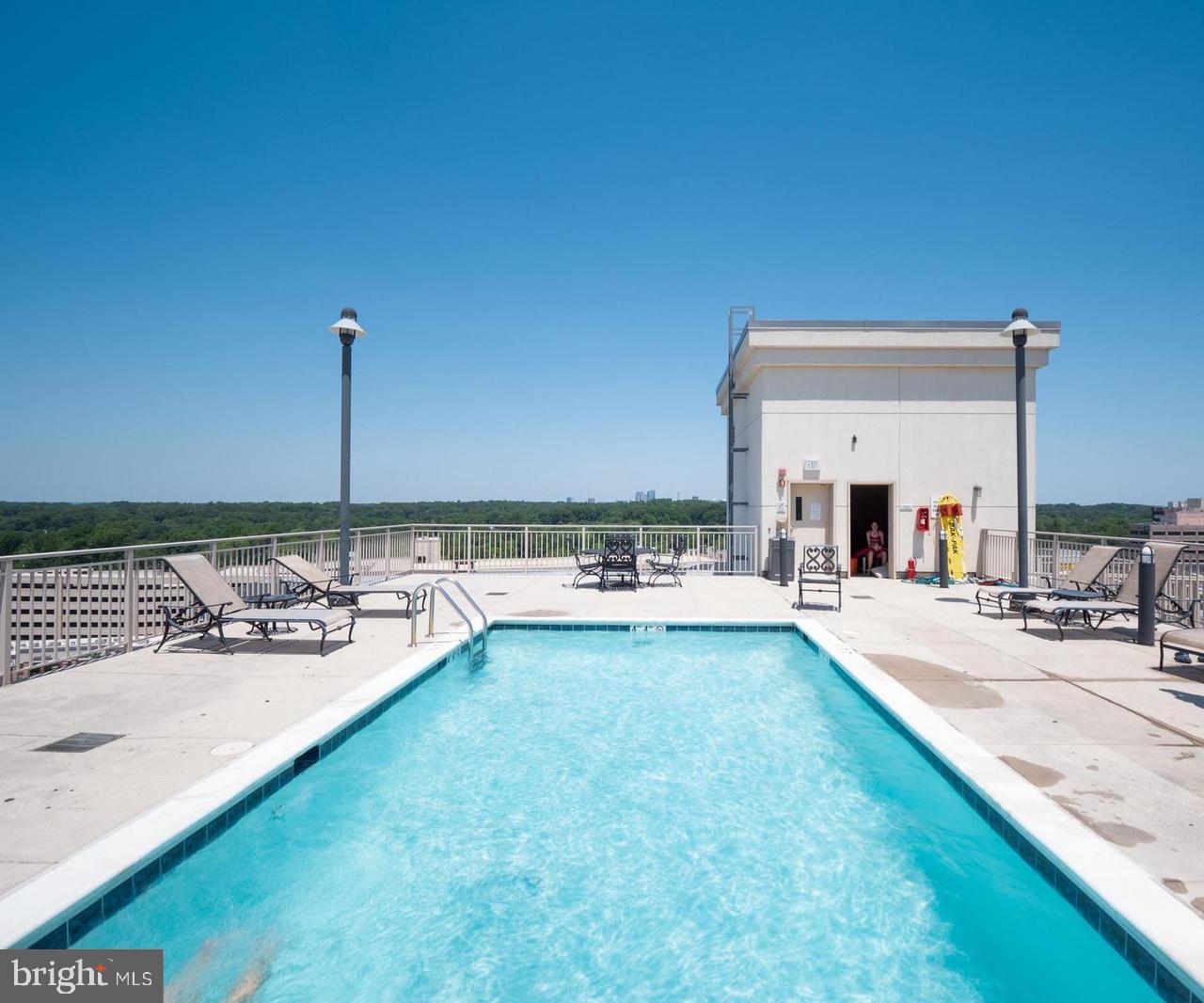 2726 Gallows Road, Unit 1502 Vienna, VA 22180 - Photo 23 of 46 Rooftop pool offers unbeatable Northern VA views!