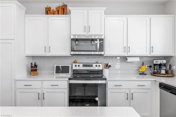 $350,000 | 1035 Turfwood Trail, Pfafftown, NC 27040