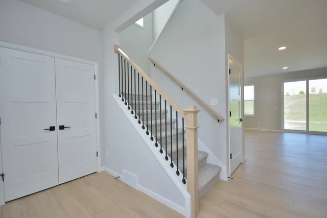 $664,900 | 633 Standing Stone Drive, Waukesha, WI 53189